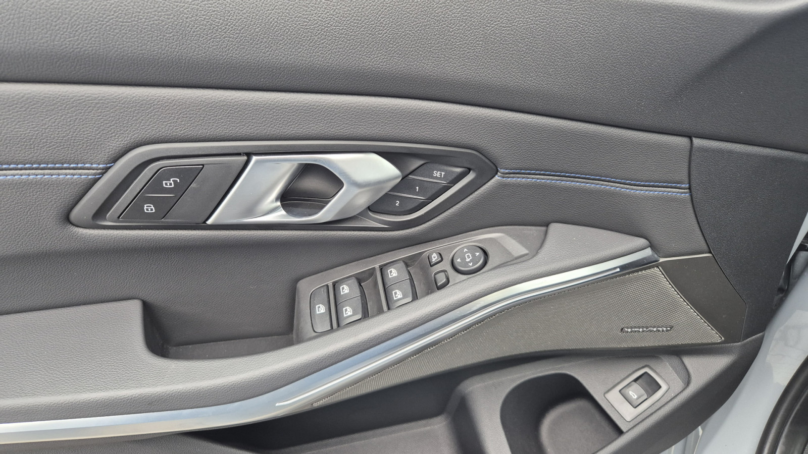 BMW 320d Touring xDrive M-Sport – Produktfoto 14