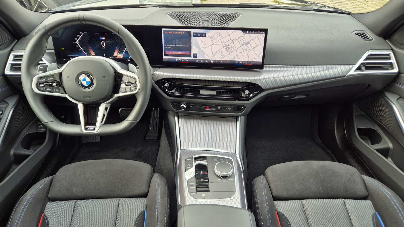 BMW 330i Touring xDrive M Sport Pro – Produktfoto 7