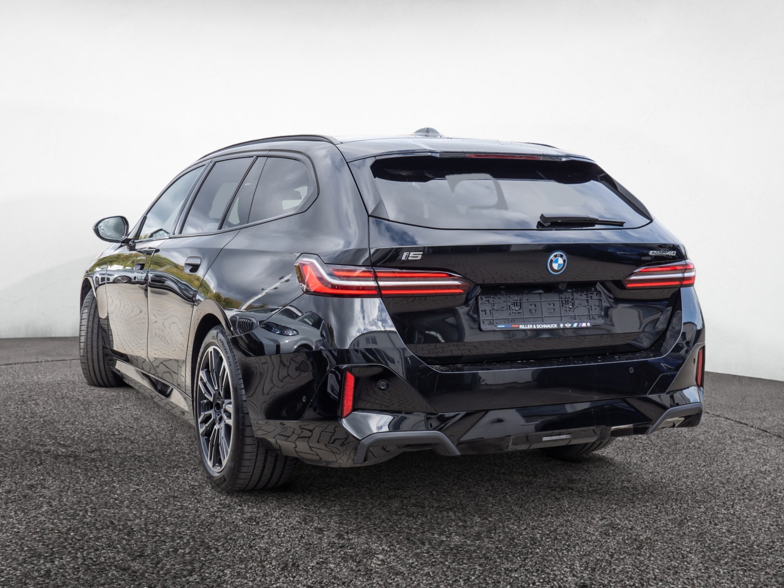 BMW i5 Touring 40e M-Sport – Produktfoto 5