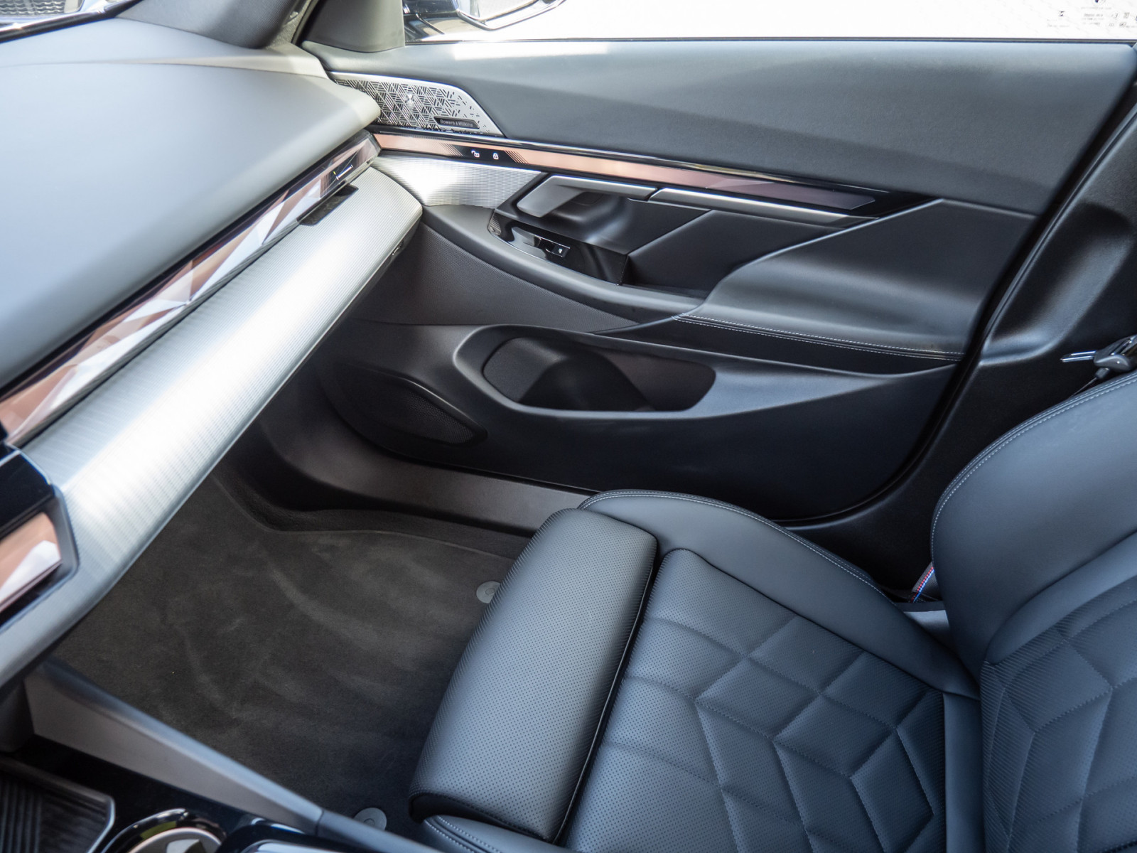 BMW 520i M-Sport Pro – Produktfoto 16