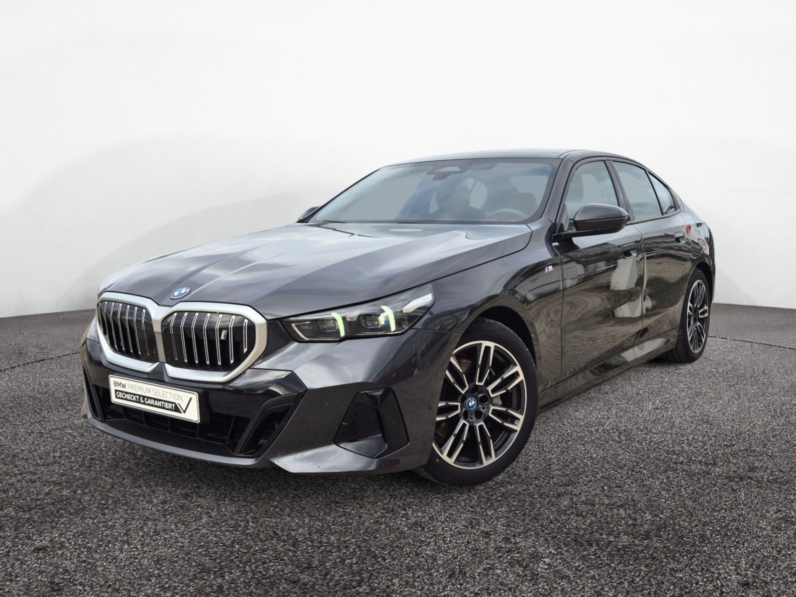 BMW i5 eDrive40 M-Sport – Produktfoto 1