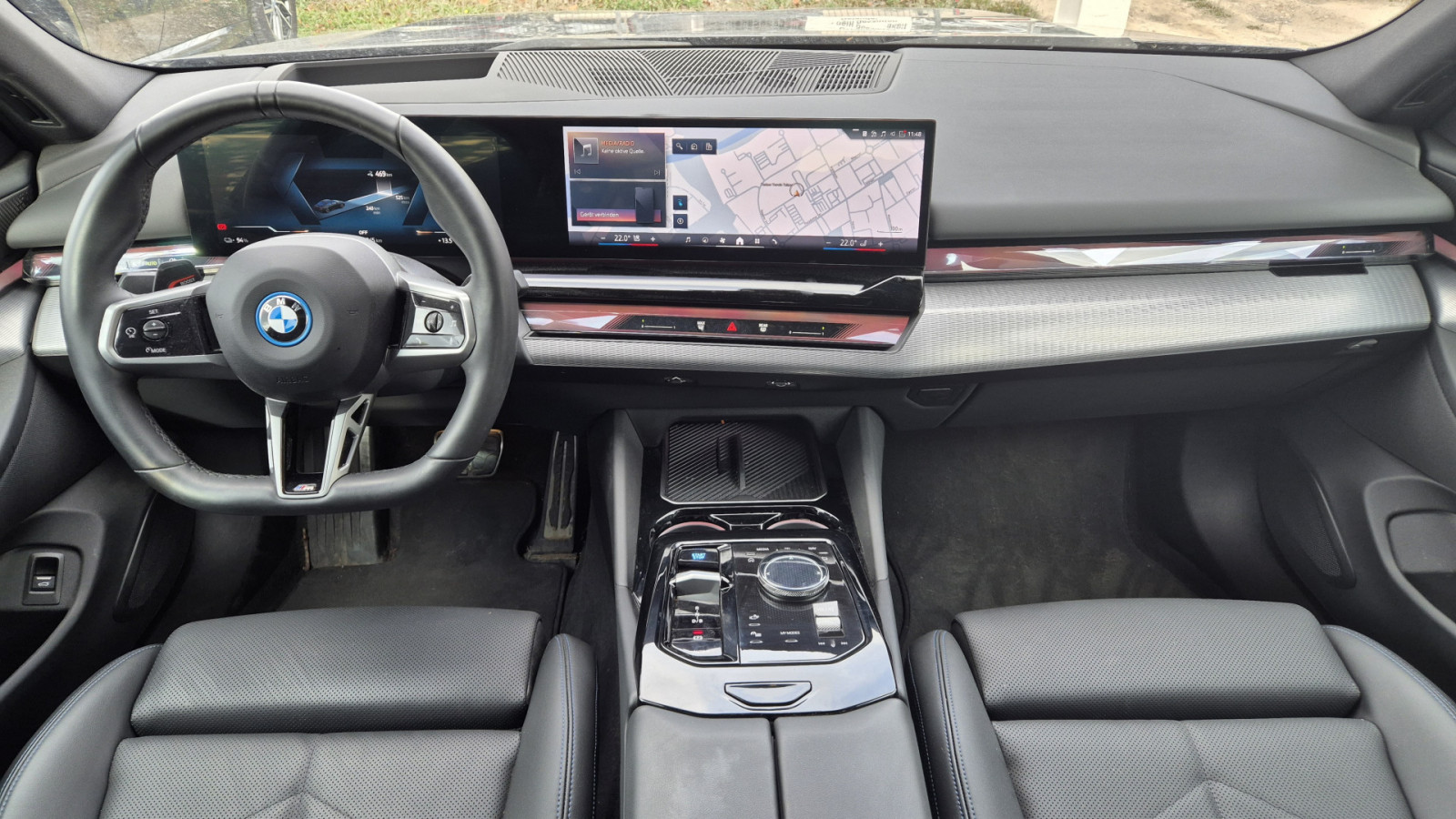BMW i5 eDrive40 M-Sport – Produktfoto 7