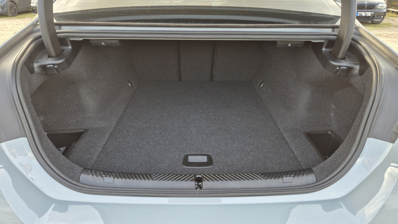 BMW i5 eDrive40 M-Sport – Produktfoto 14