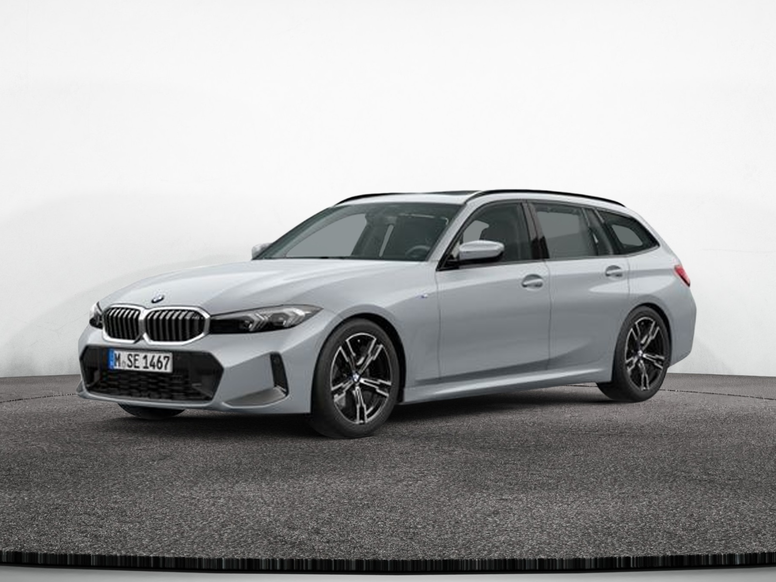 BMW 318i Touring M-Sport – Produktfoto 1