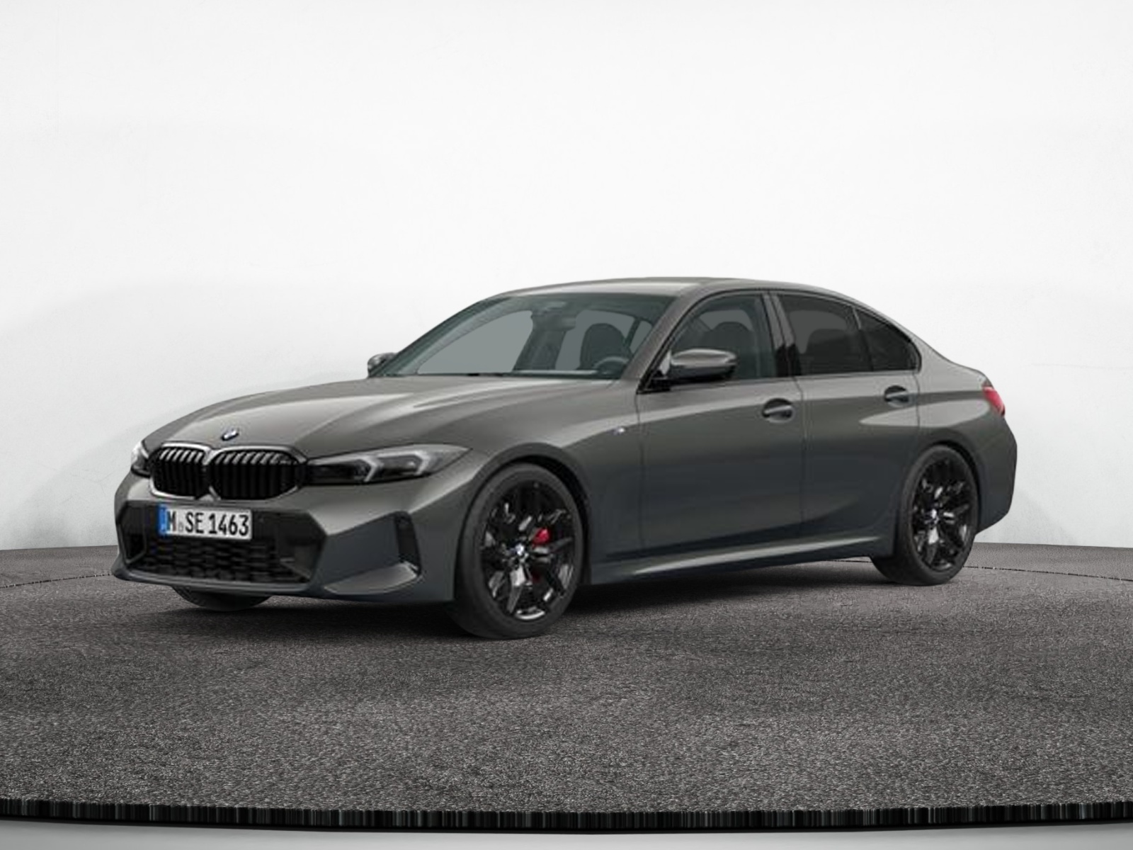 BMW 318 i M Sport Pro – Produktfoto 1