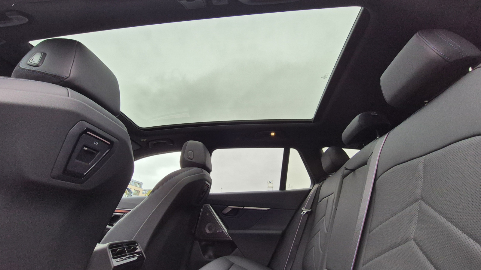BMW 520i Touring M Sport Pro – Produktfoto 15