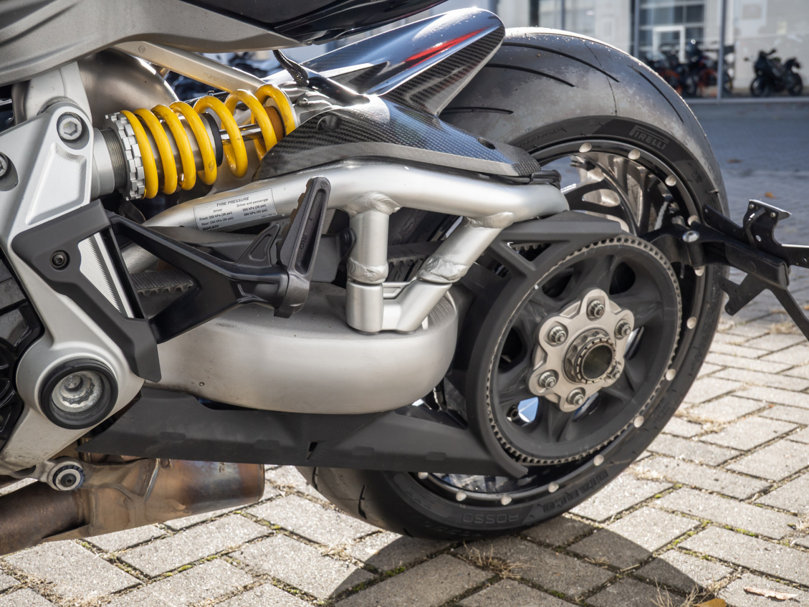 DUCATI XDIAVEL S THRILLING BLACK – Produktfoto 12