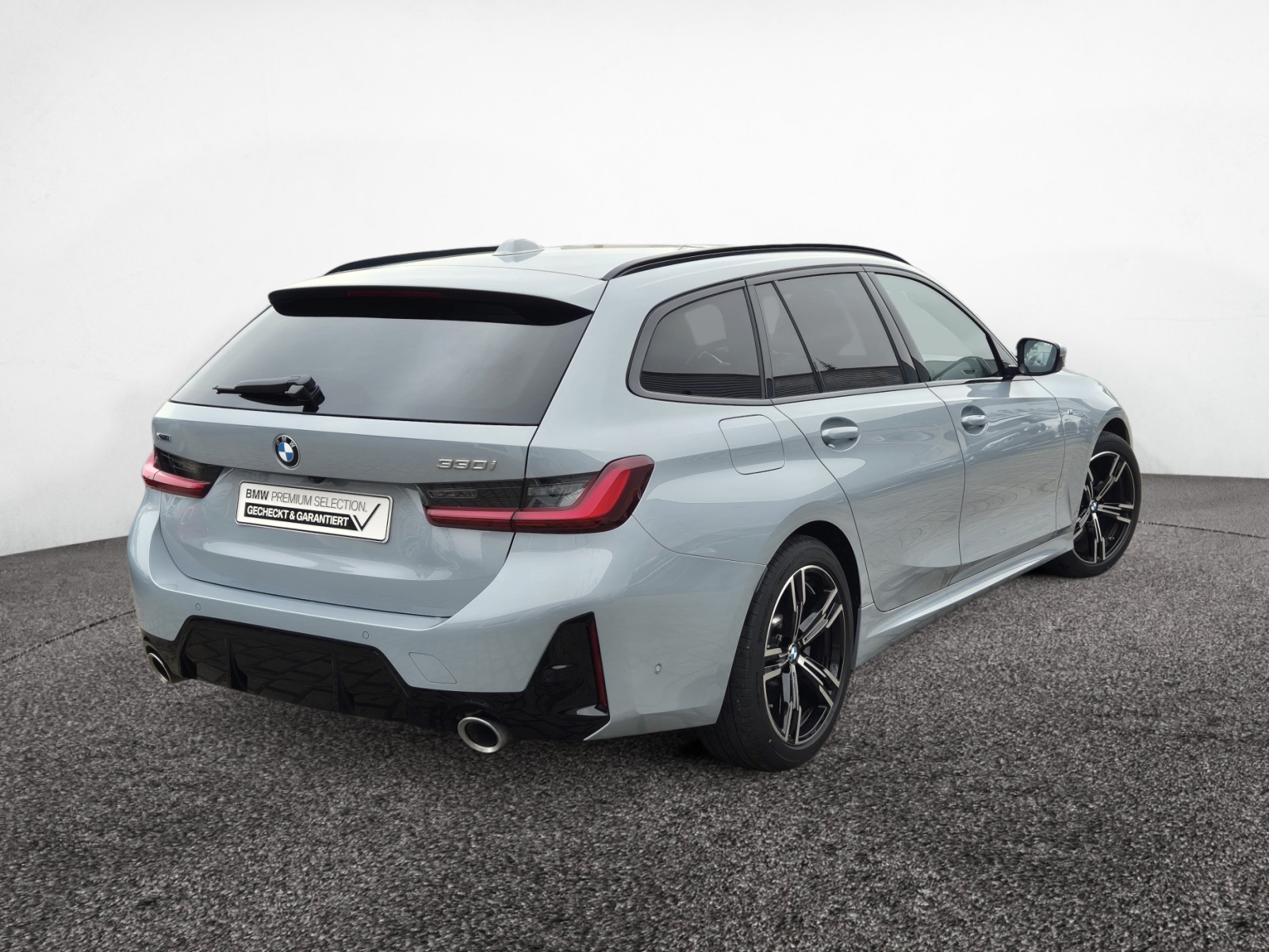 BMW 330i Touring xDrive M-Sport – Produktfoto 6