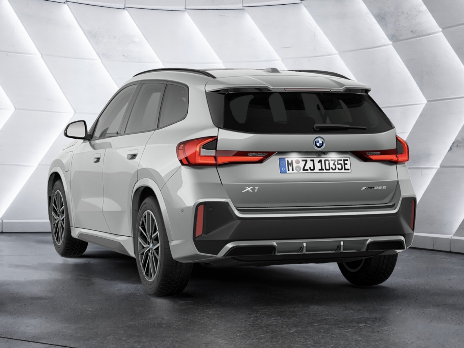BMW X1 xDrive25e M-Sport – Produktfoto 4