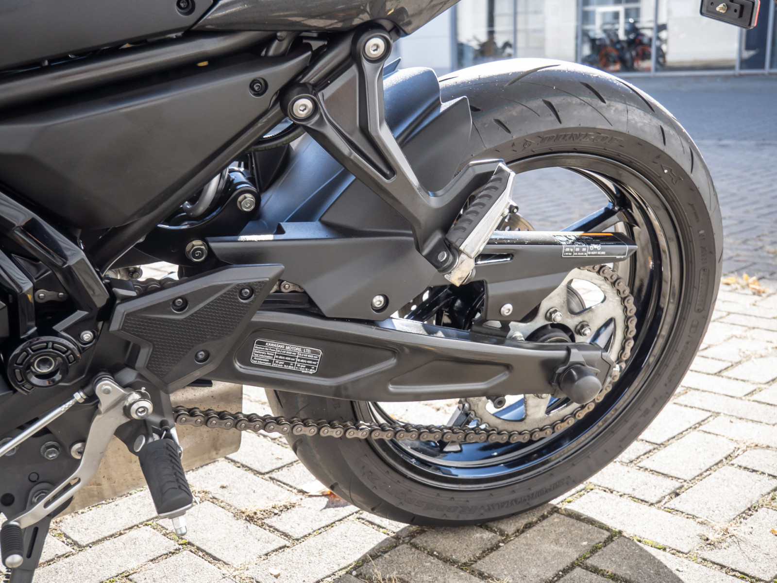 KAWASAKI Z650 S – Produktfoto 12