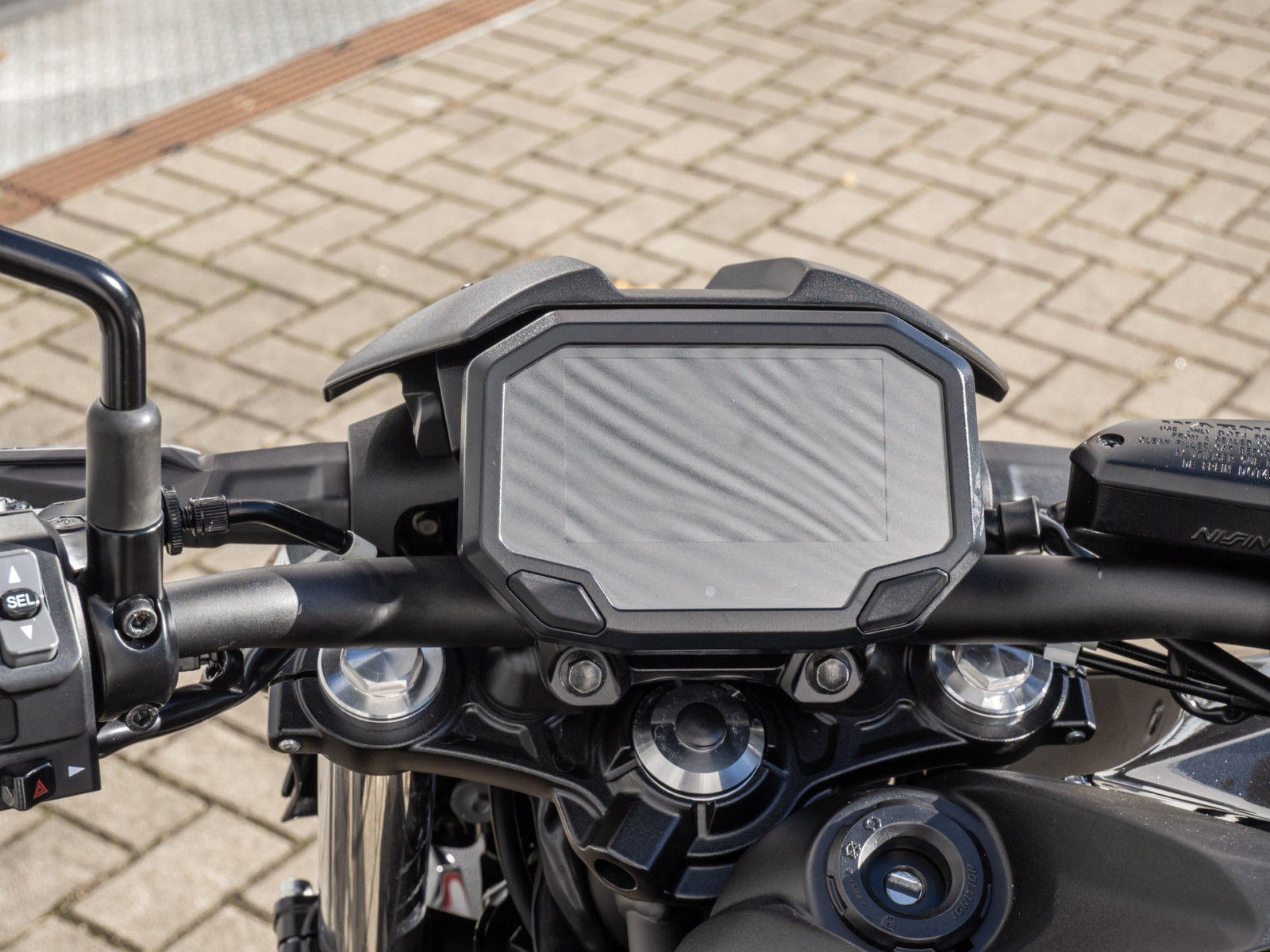 KAWASAKI Z650 S – Produktfoto 9