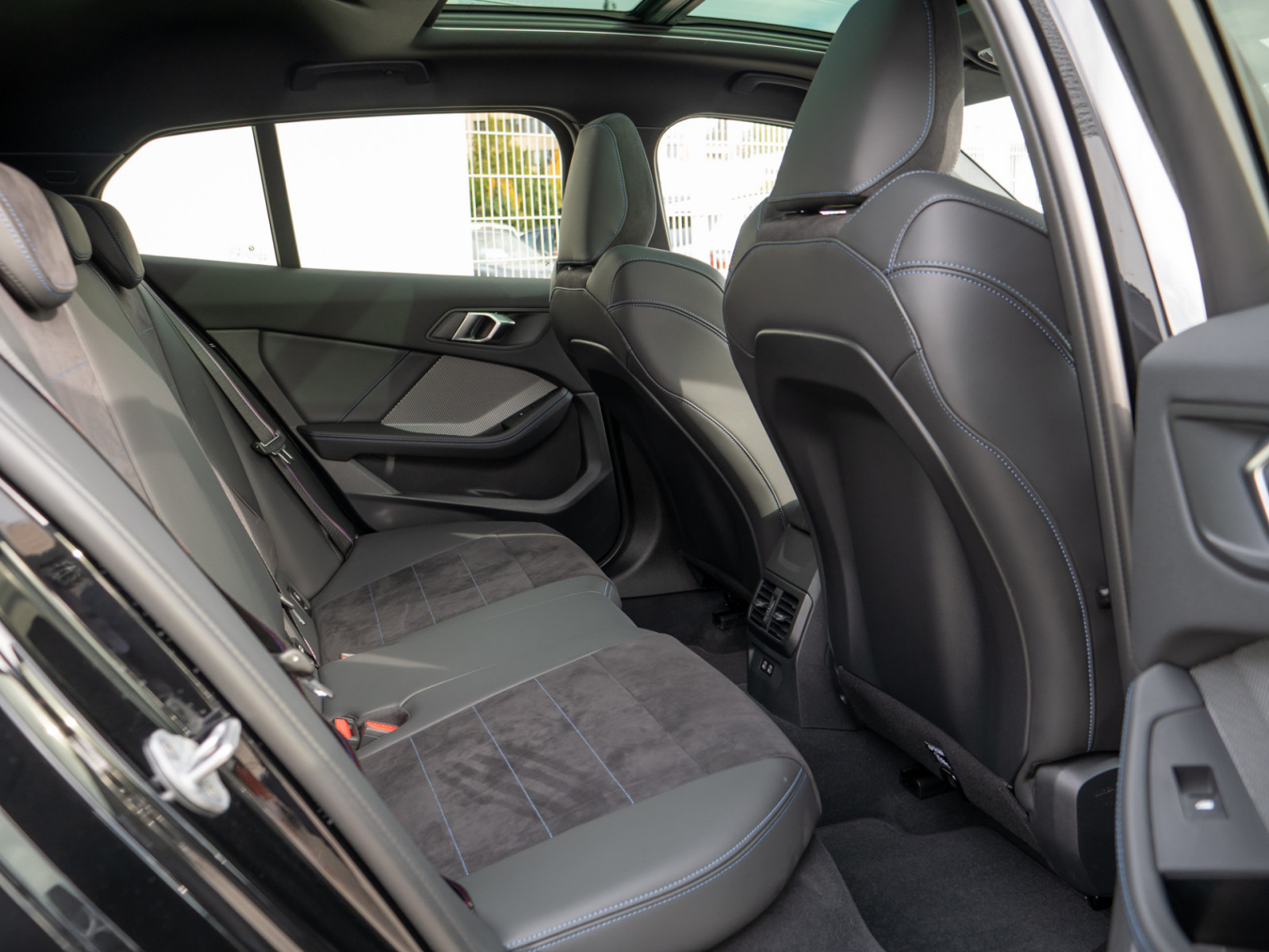 BMW 120i M Sport Pro – Produktfoto 10