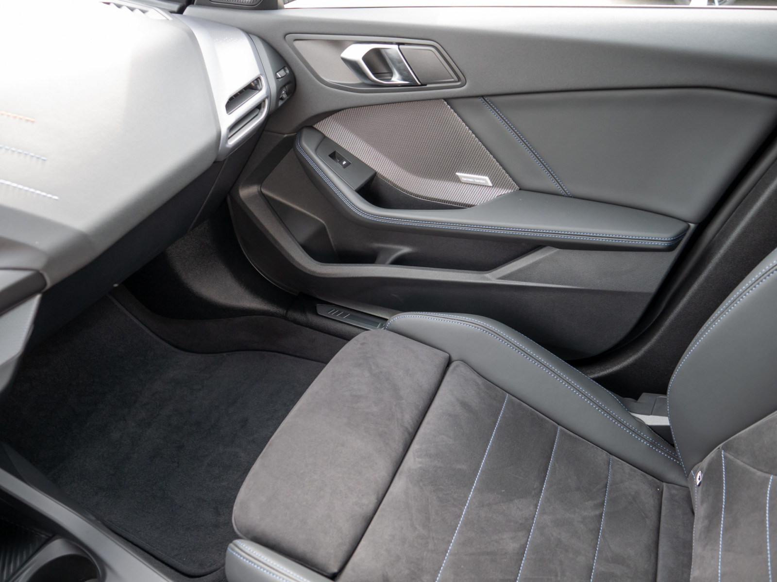 BMW 120i M Sport Pro – Produktfoto 17