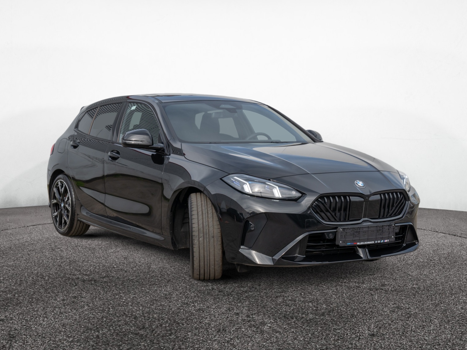 BMW 120i M Sport Pro – Produktfoto 3