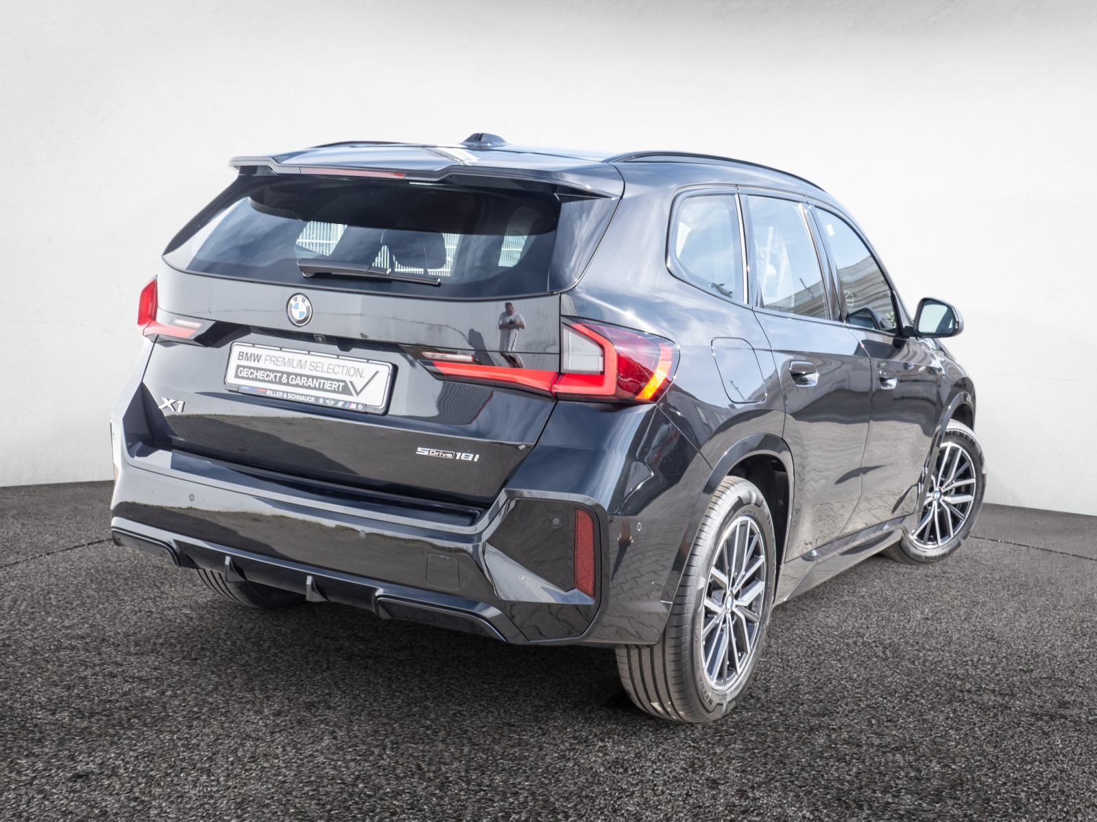 BMW X1 sDrive 18i M-Sport – Produktfoto 5