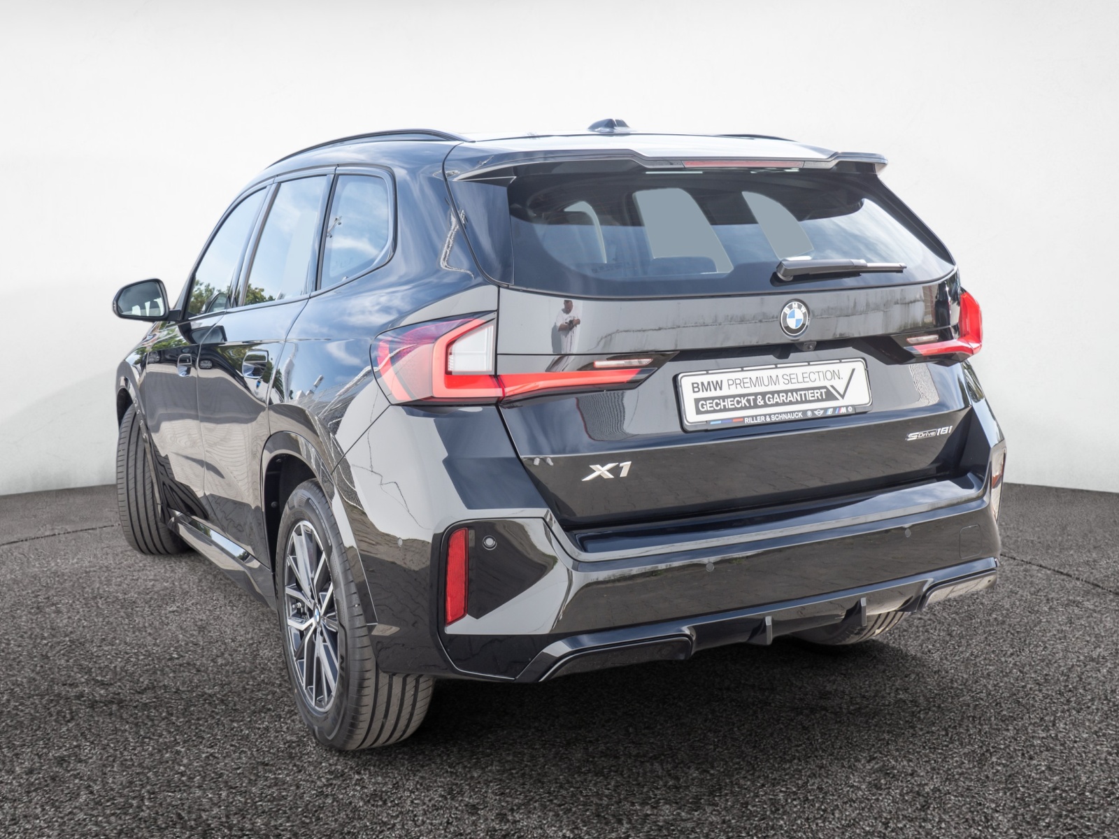 BMW X1 sDrive 18i M-Sport – Produktfoto 6