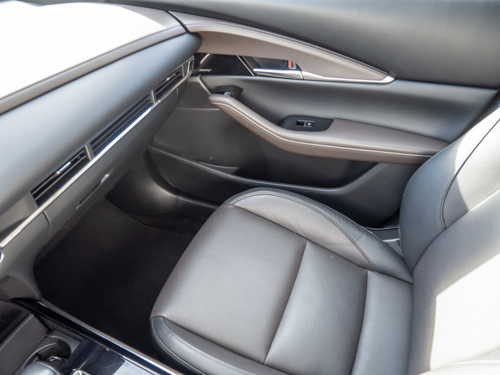 MAZDA CX-30 2.0 Selection AWD – Produktfoto 16
